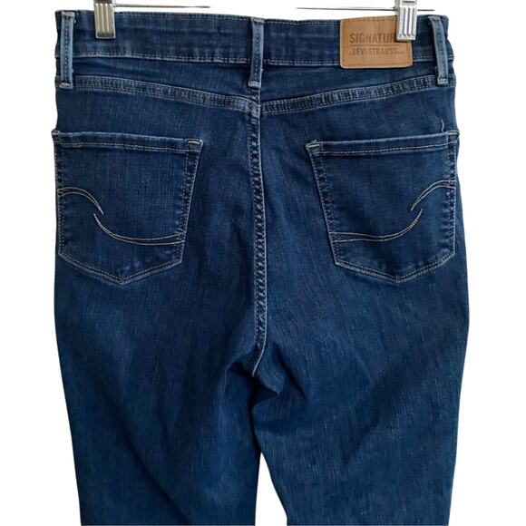 Levi's Strauss Signature Shaping High-Rise Straight Jeans - 26 X 30 - Excellent - Picture 13 of 16